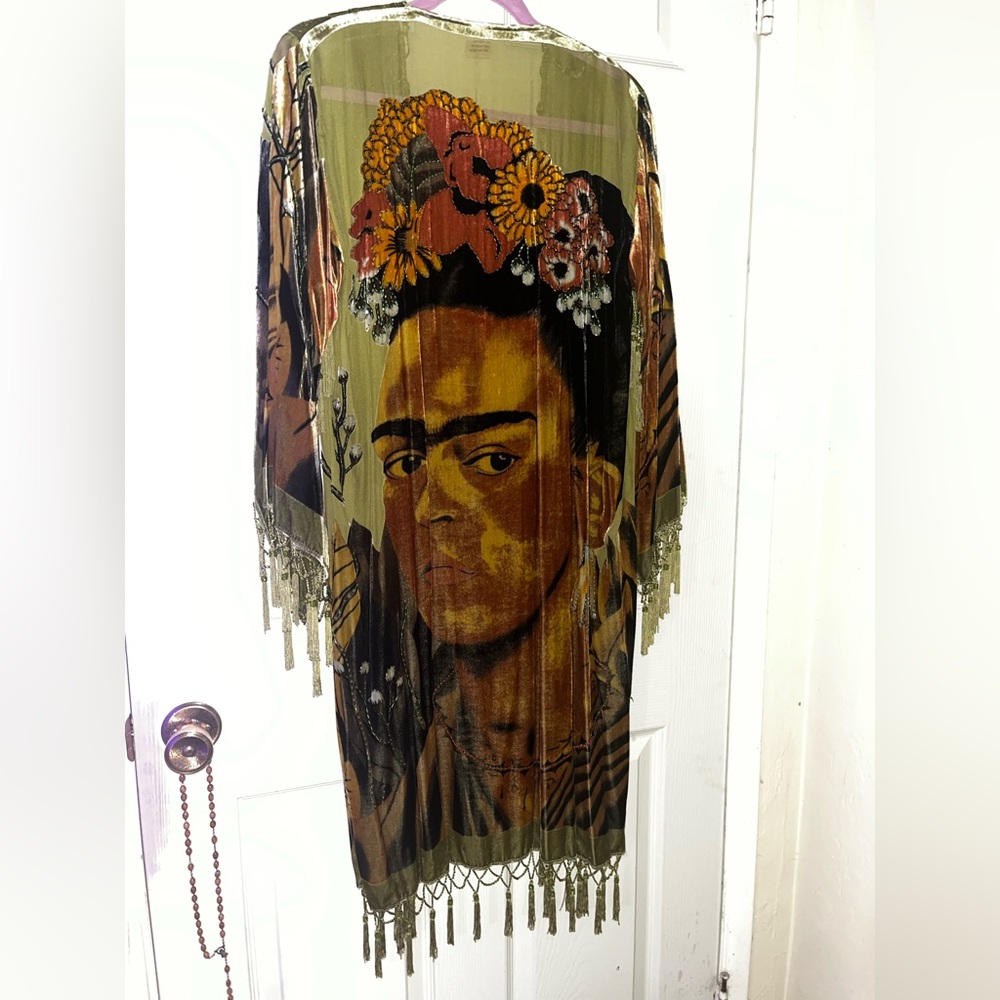 Frida Kahlo Kimono beaded ⭐️ RARE